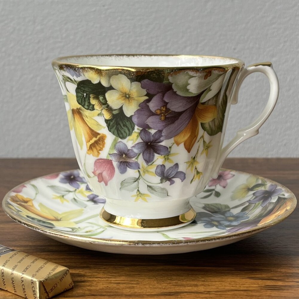 Duchess Fine Bone China Tea Cup & Saucer Floral Gold Trim Made in England